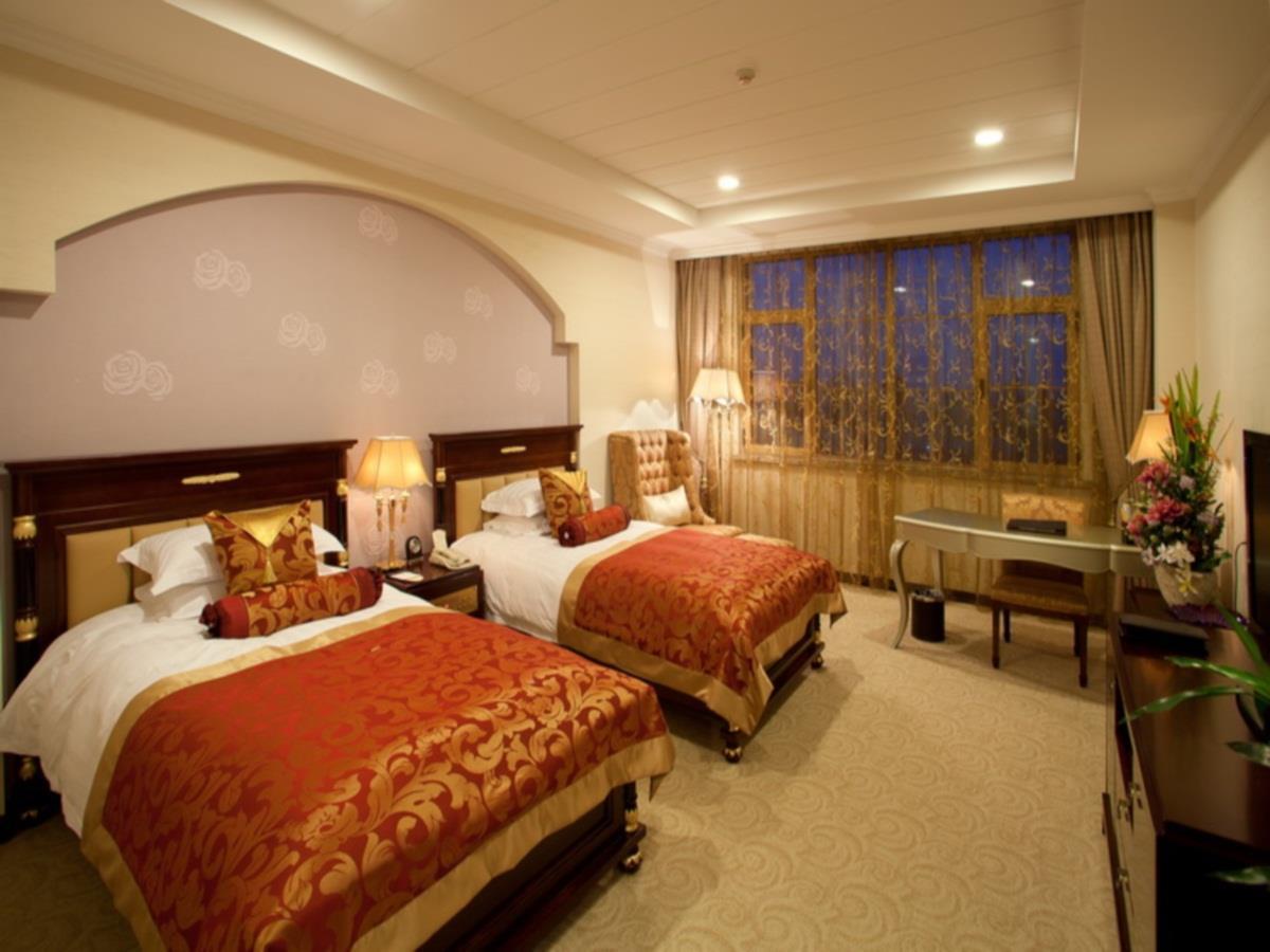 Q And X Hot Spring Resort Qingdao Eksteriør billede
